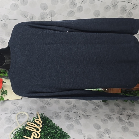 Lululemon Sit in Lotus Pose Sweater - Picture 9 of 11